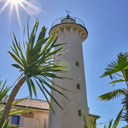Elegant And Bright Near The Bibione